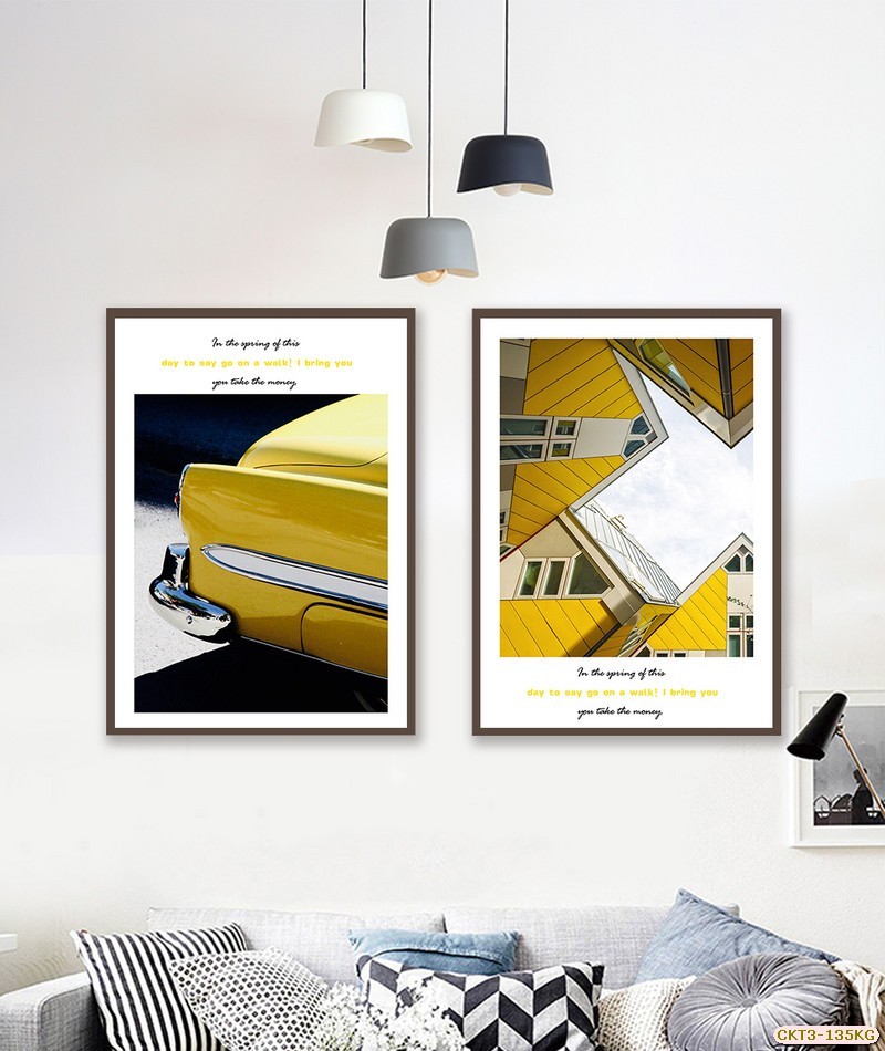 Thành phố và xe ô tô màu vàng CKT3-135KG